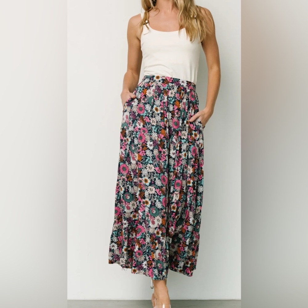 Reilly Maxi Skirt | Navy Flower Print